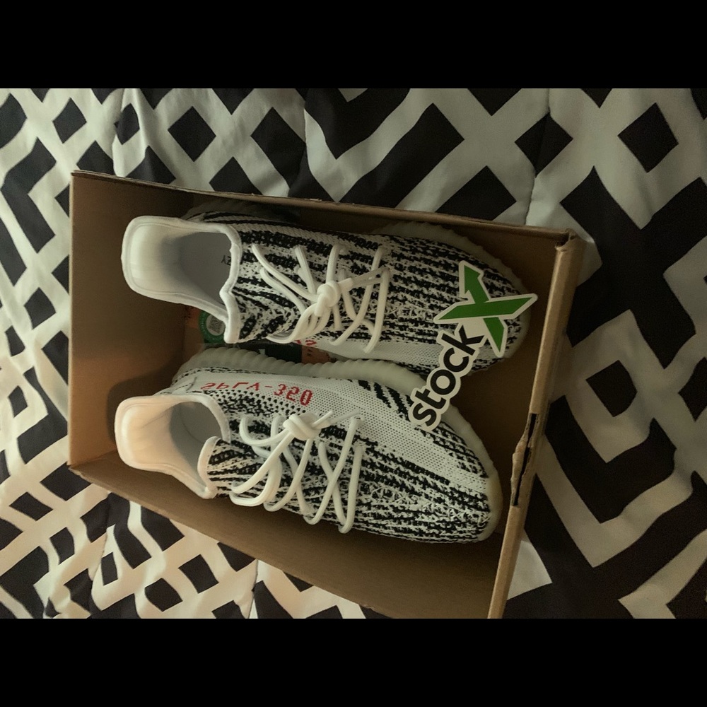 Yeezy boots 350